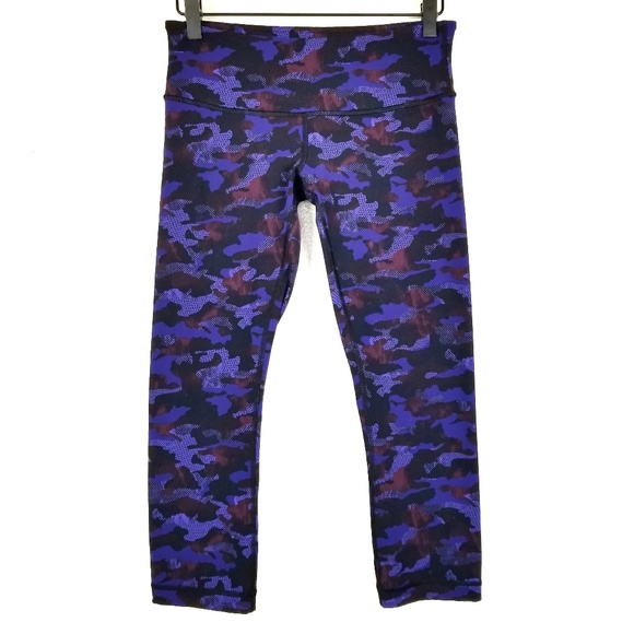 lululemon athletica Pants - Lululemon | hounds camo wunder under crop A20